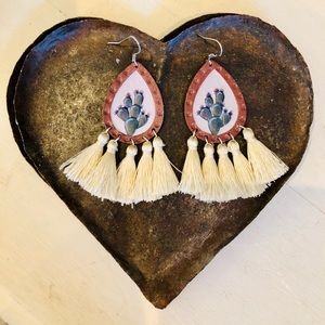 DUSTERS LEATHER LONG EARRINGS 🌷GO TO🌷@meme2626🌷